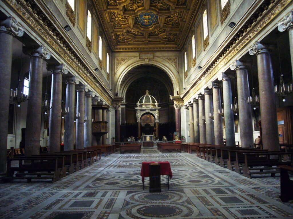 Chiesa-di-San-Crisogono.jpg