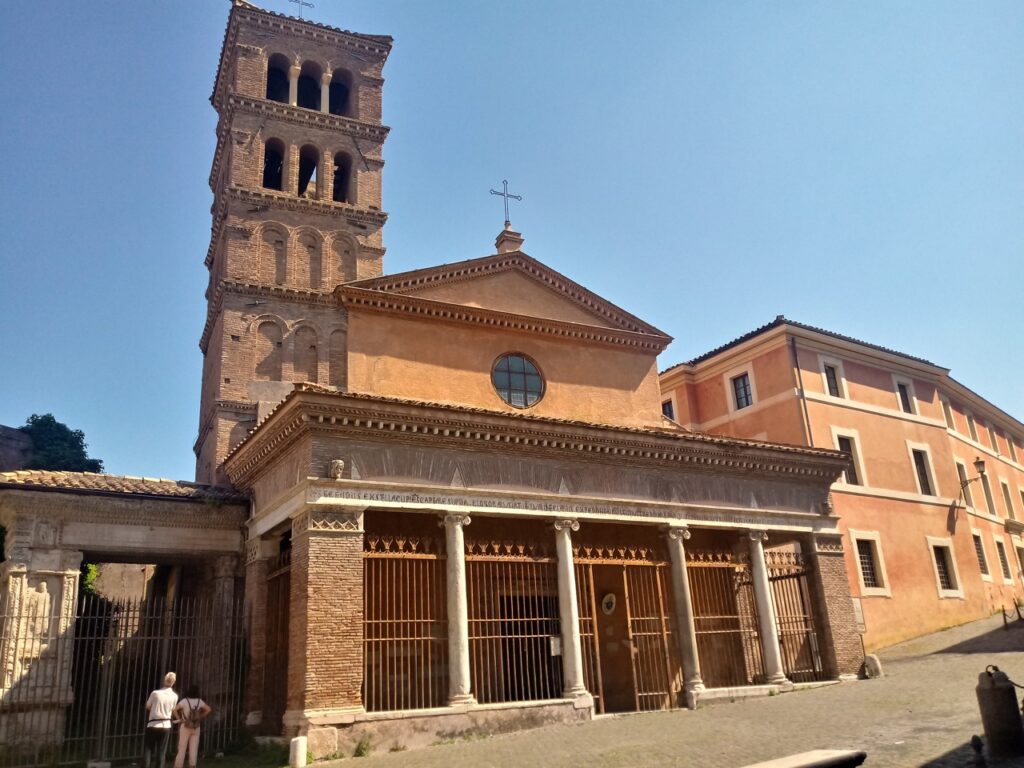 Chiesa-di-San-Giorgio-in-Velabro.jpg
