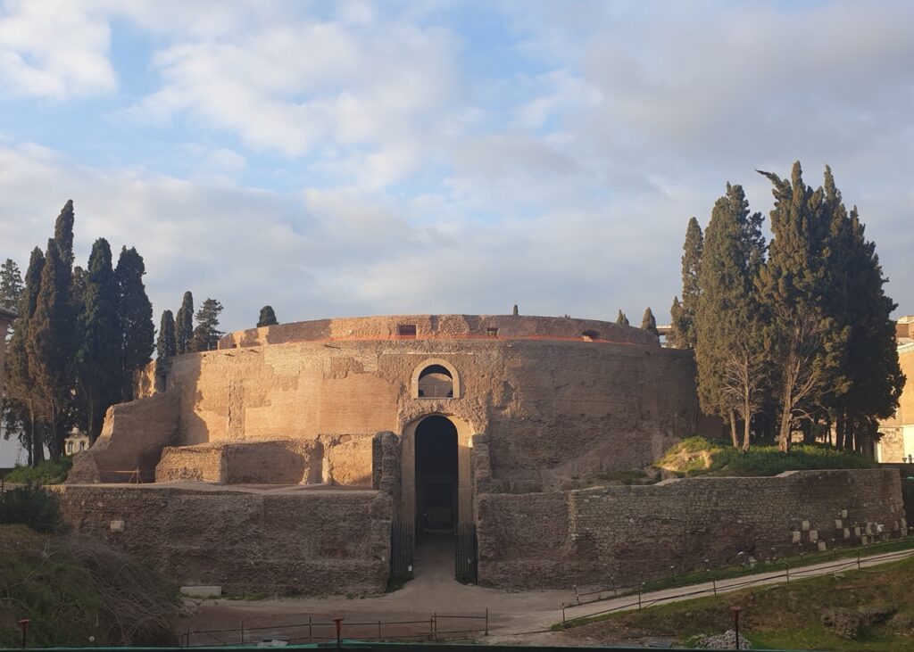 Mausoleo-di-Augusto.jpg