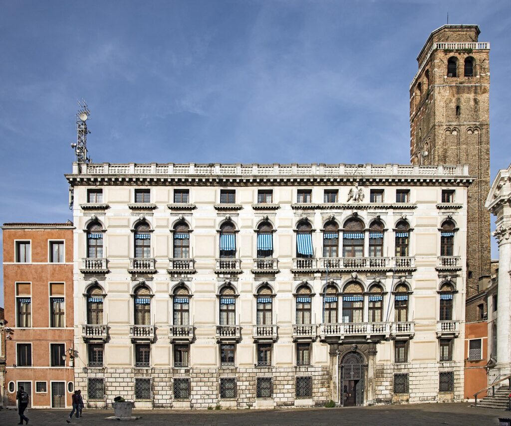 Palácio Labia
