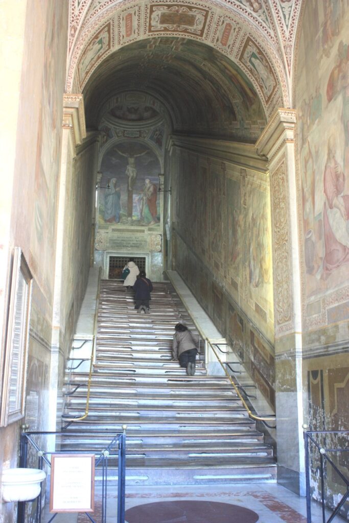 Pontificio-Santuario-della-Scala-Santa.jpg