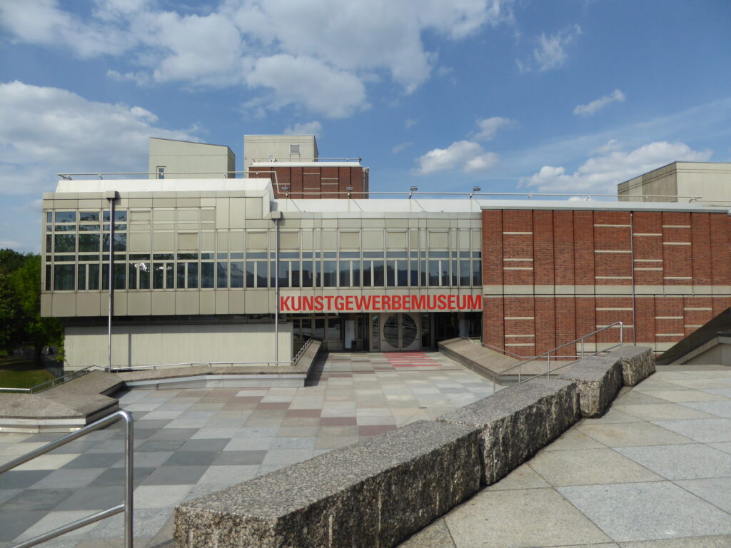 Museu de Artes Decorativas (Kunstgewerbemuseum)