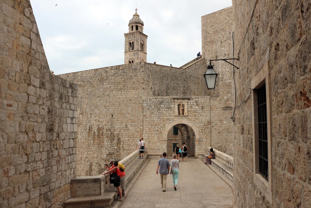 Porta Ploče